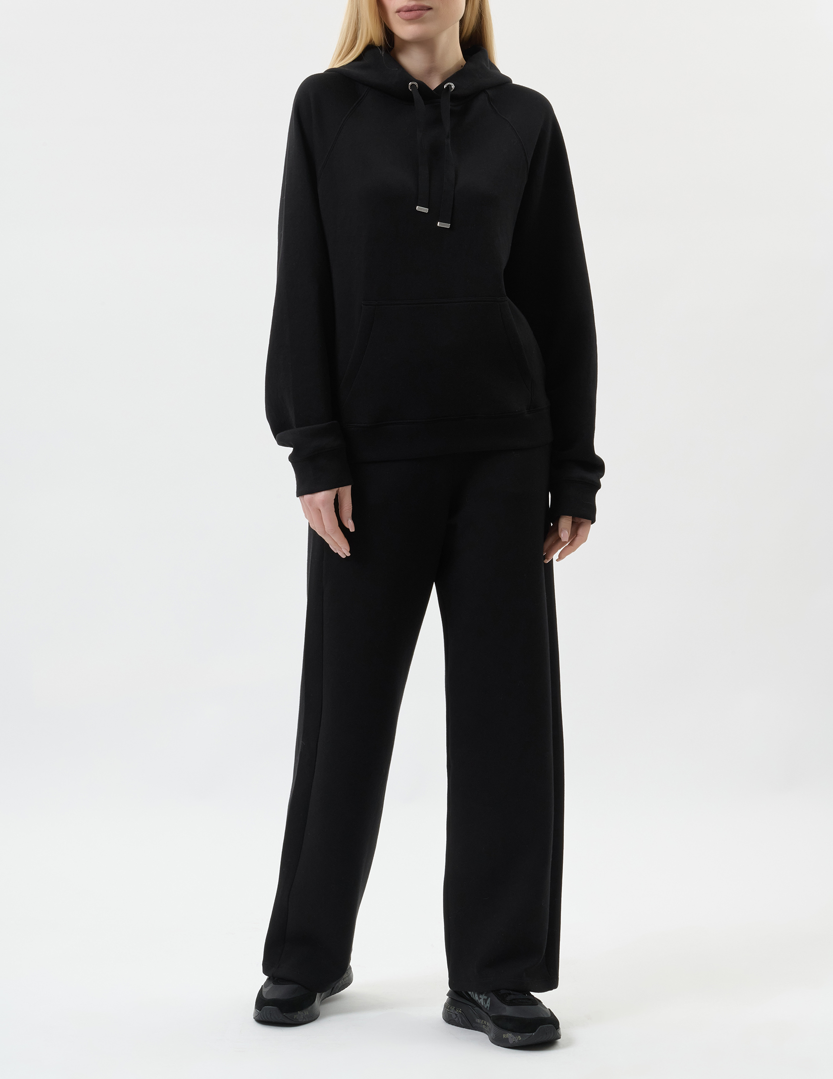 

Спортивный костюм, Черный