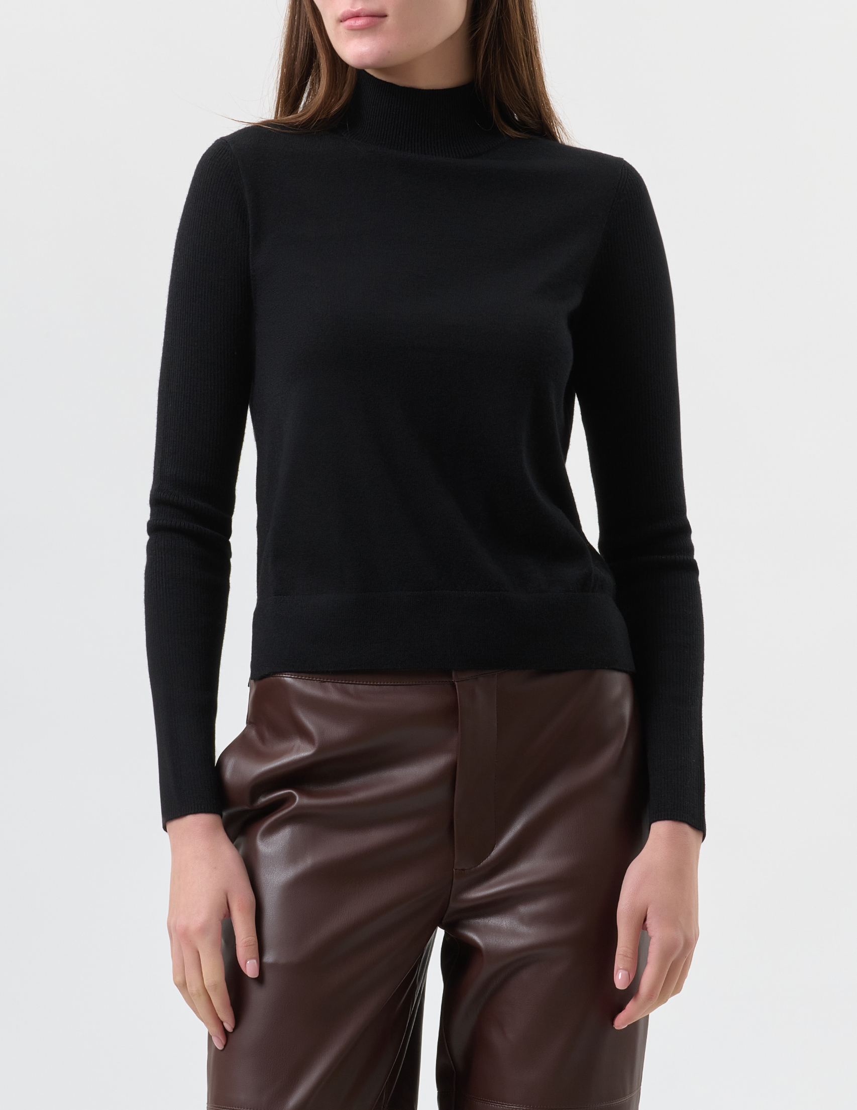 

Гольф, Черный