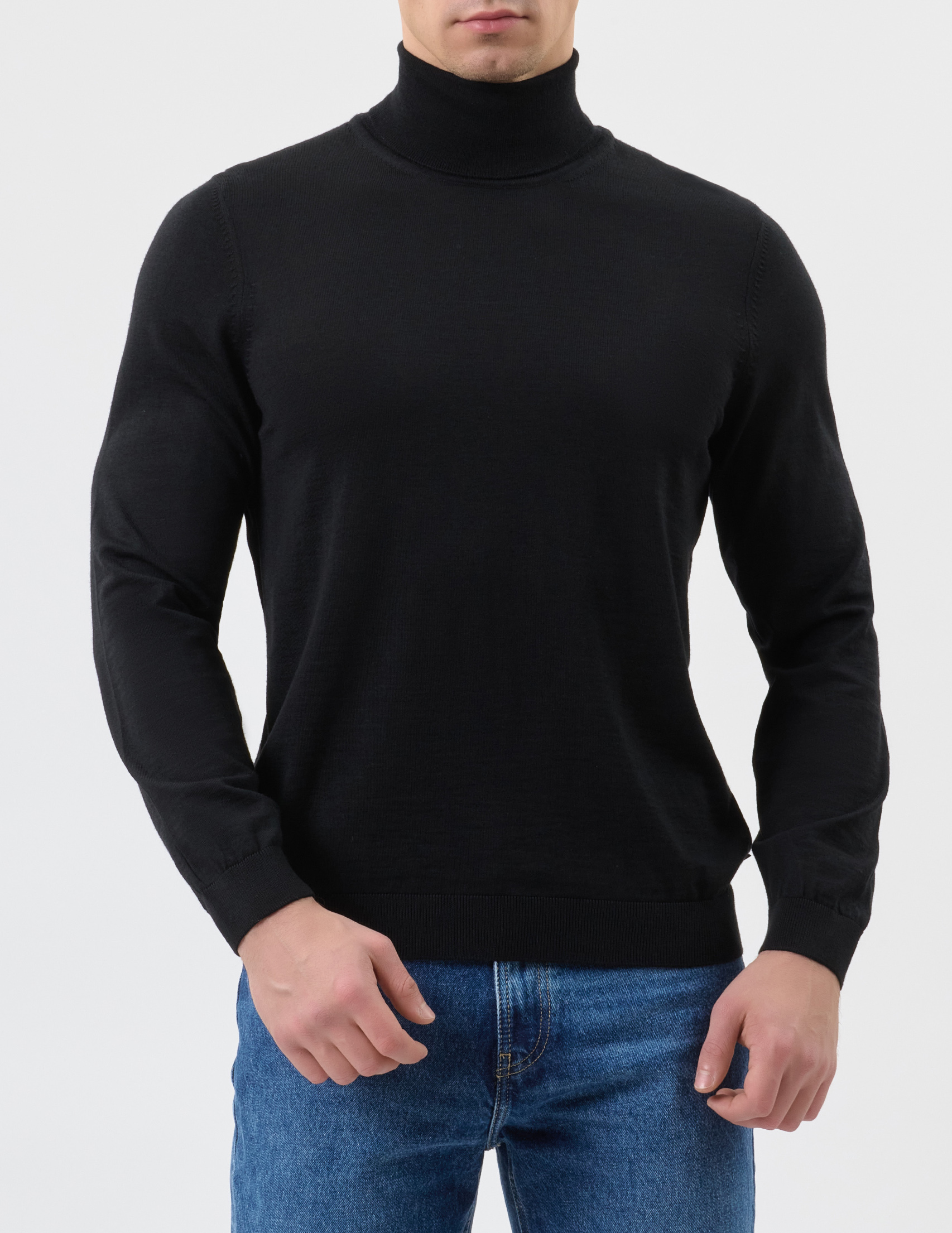 

Гольф, Черный