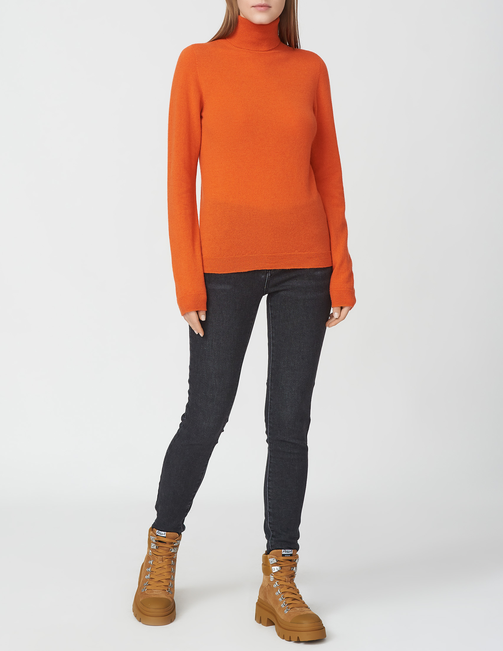 

Гольф, Оранжевый