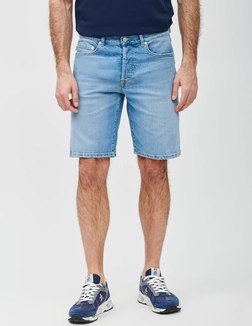 BLAUER