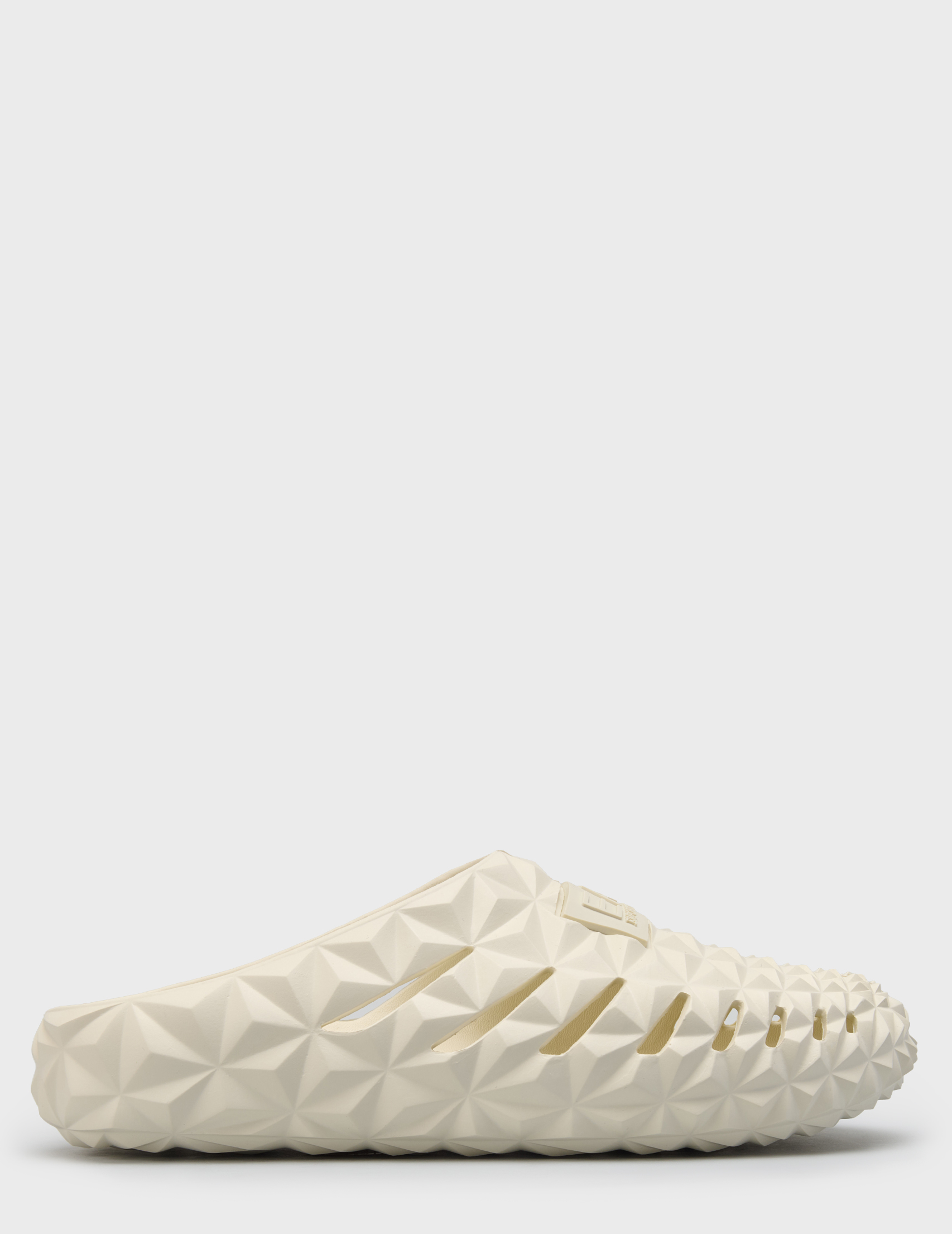 

Шлепанцы, Белый;молочный