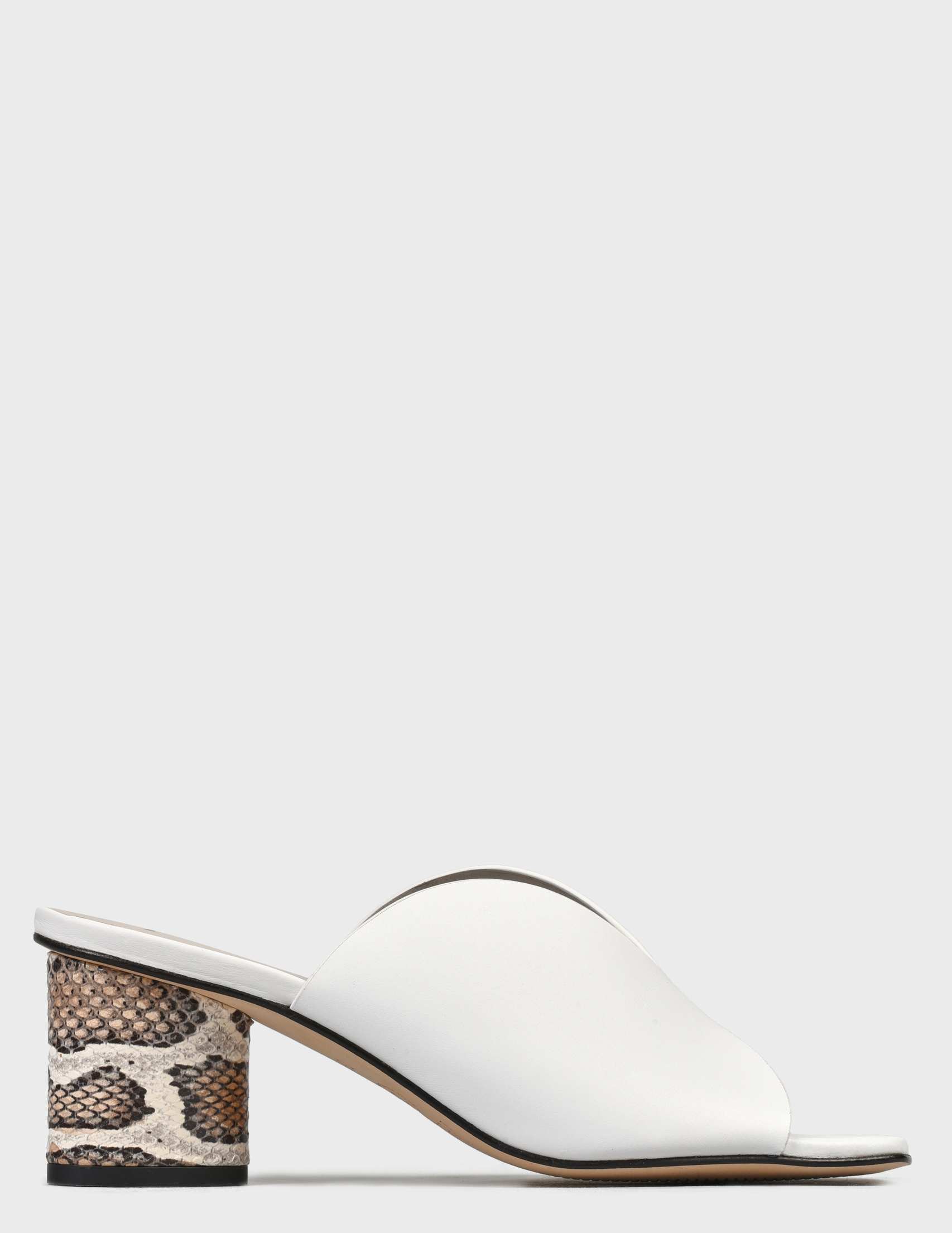 

Шлепанцы, Белый