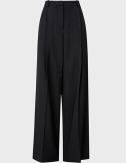 NINA RICCI